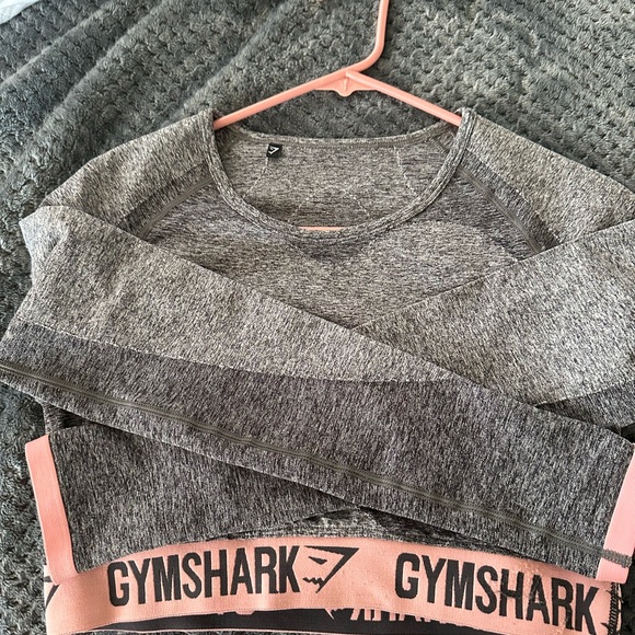 Gymshark crop top large - Picture 2 of 5